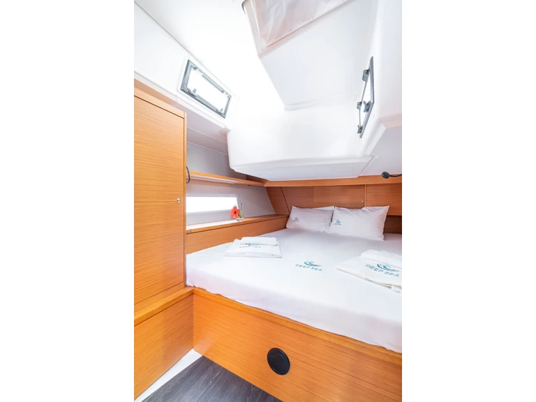 Bootverhuur Göcek goedkoop Dufour 470