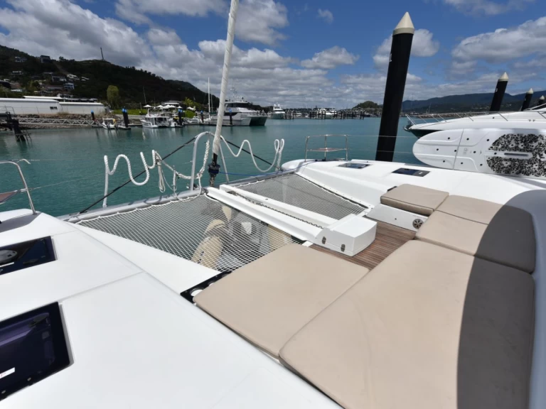 Bootverhuur Lagoon Lagoon 50 in Airlie Beach via SamBoat