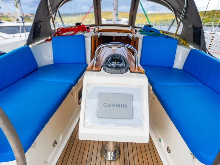 Bootverhuur Punat goedkoop Cruiser 37