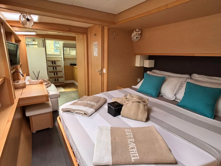 Catamaran te huur in Capo d'Orlando voor de beste prijs