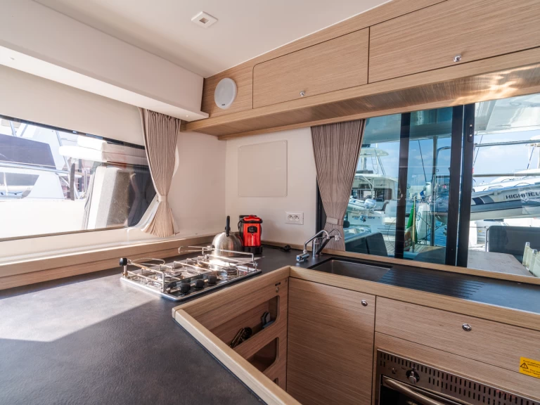 Verhuur Catamaran in Castellammare del Golfo - Lagoon Lagoon 42