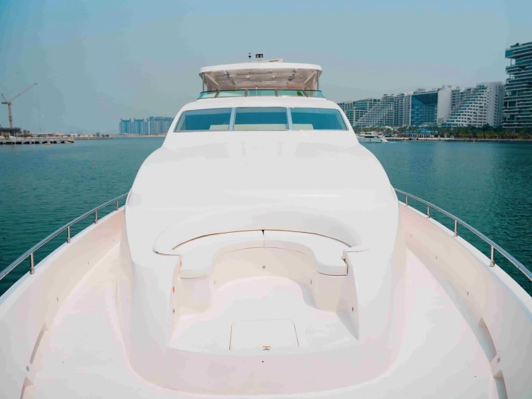 Huur Jacht met of zonder schipper Majesty Yachts in Dubai Marina