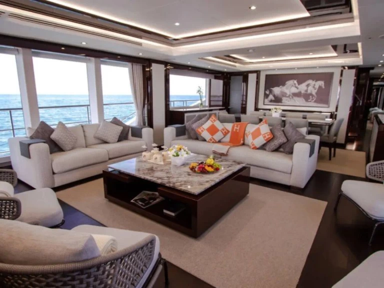 Jachthuur in Dubai Marina - Sunseeker 116 via SamBoat