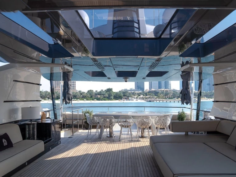 Bootverhuur Peri Yachts 123 in Dubai Marina via SamBoat