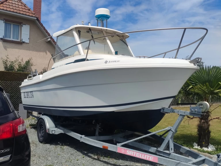 Jeanneau Merry Fisher 580 HB te huur van particulier of professional in Frankrijk