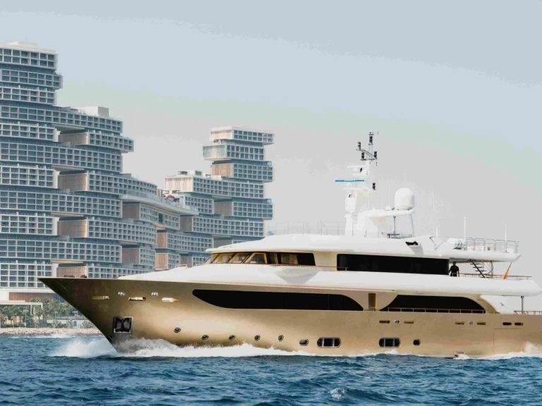 Bootverhuur Crn 150 in Dubai Marina via SamBoat