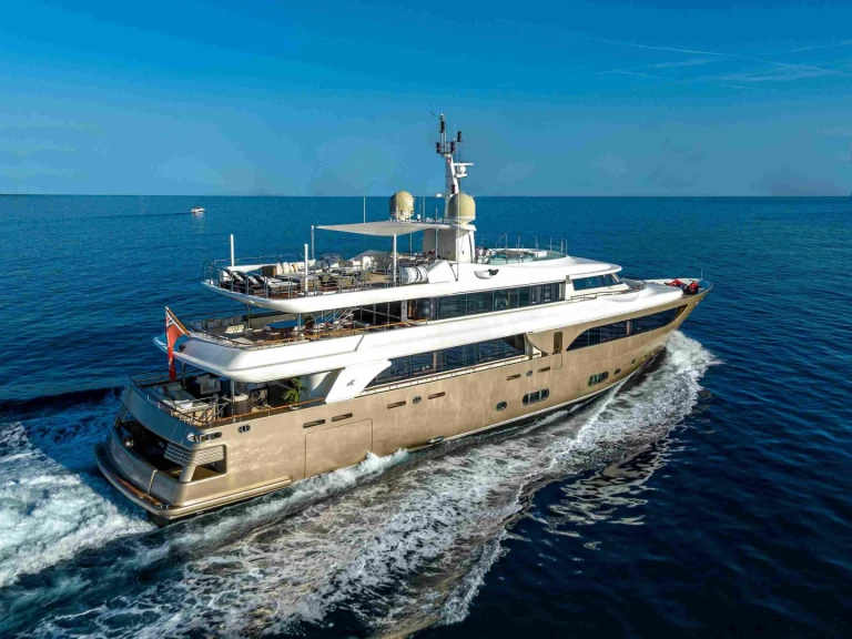 Verhuur Jacht in Dubai Marina - Crn 150