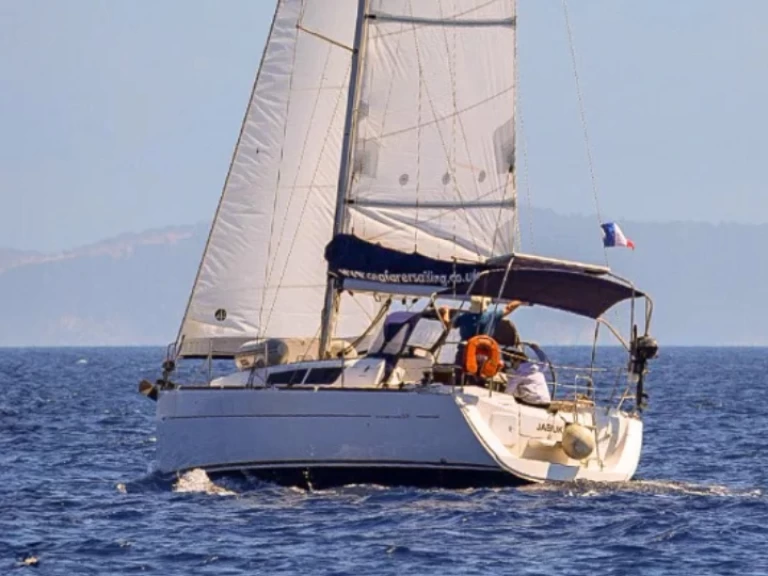 Verhuur Zeilboot in Agía Effimía - Jeanneau Sun Odyssey 33i