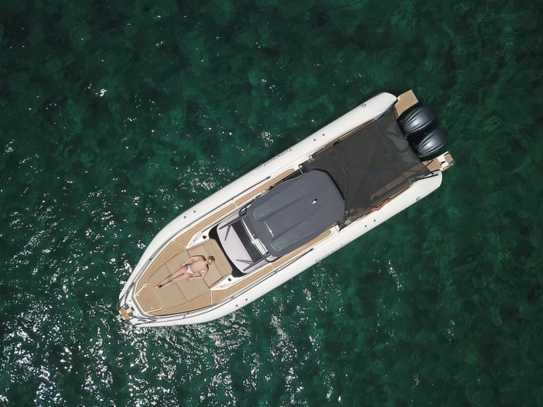 Bootverhuur Marine de Sant'Ambrogio goedkoop Tempest 1000 WA