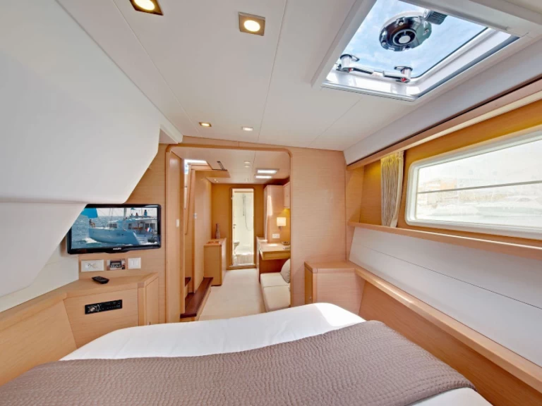 Verhuur Catamaran in Vlychada - Lagoon Lagoon 450 F