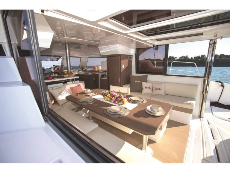 Huur Catamaran met of zonder schipper Bali in Lávrio