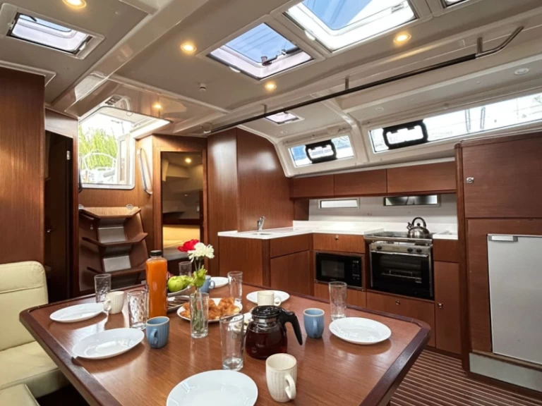 Verhuur Zeilboot in Toúrlos - Bavaria Bavaria Cruiser 46 Style[G]