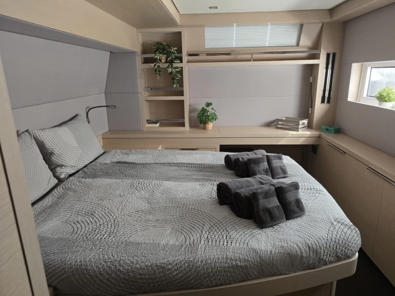 Huur een Lagoon Lagoon 55[G] in Palma de Mallorca