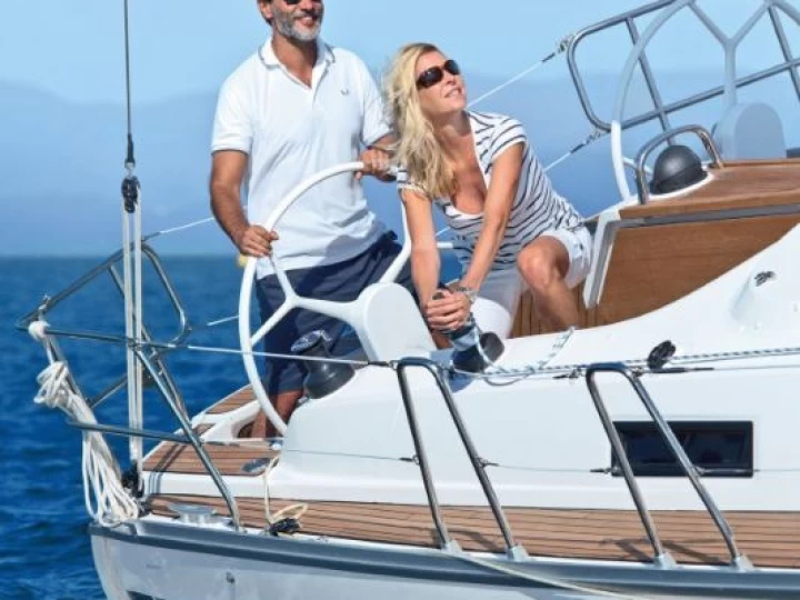 Bootverhuur Bavaria Cruiser 37 in Sukošan via SamBoat