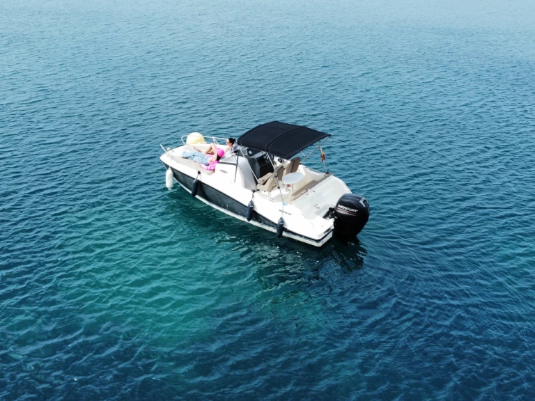 Huur een Quicksilver Activ 605 Sundeck in Calp / Calpe