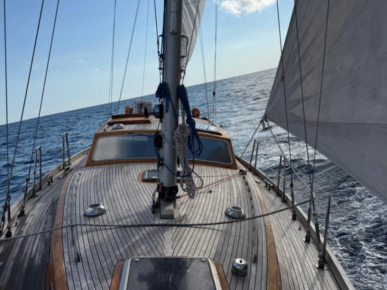 Bootverhuur Vindö 65MS in Marseille via SamBoat