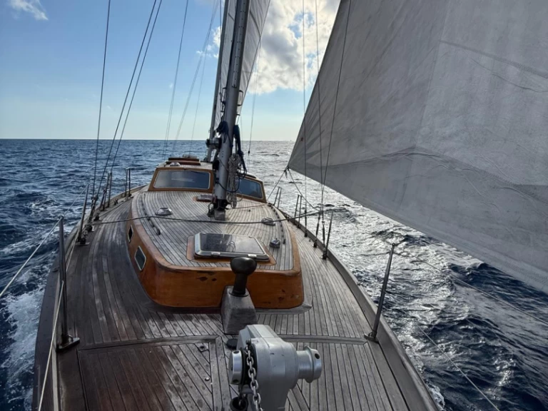Huur Zeilboot met of zonder schipper Vindö in Marseille