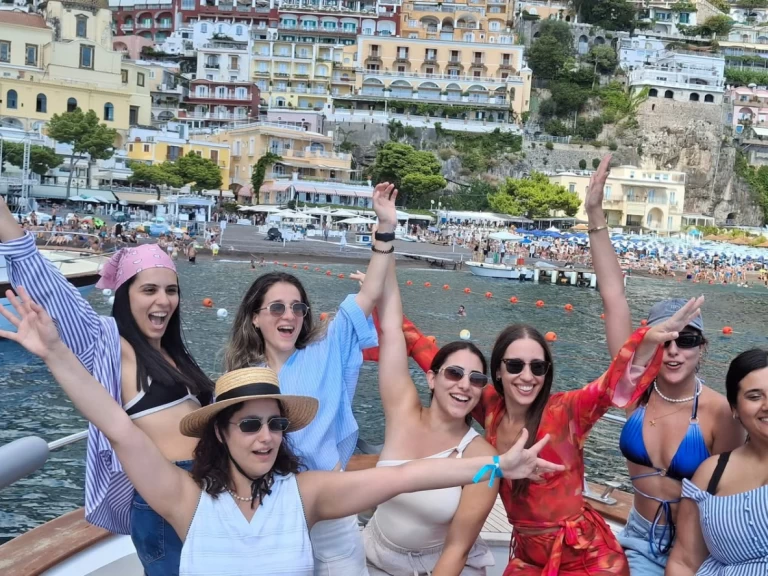 Verhuur Motorboot Tirrenia met vaarbewijs