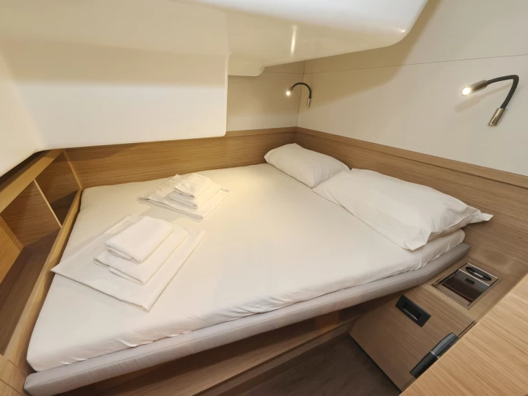 Huur een Lagoon Lagoon 51 - 6 cabins/4heads in Sukošan