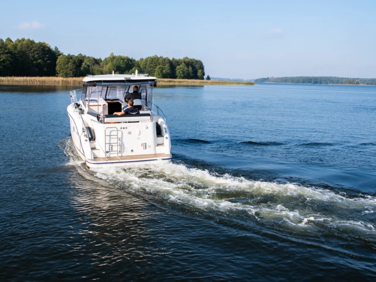 Verhuur Woonboot in Ogonki - Futura 860