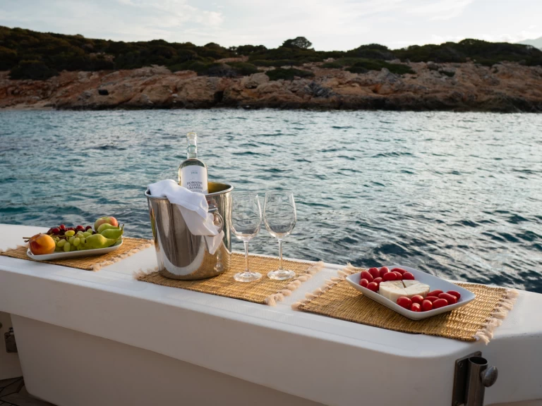 Verhuur Jacht Luhrs met vaarbewijs