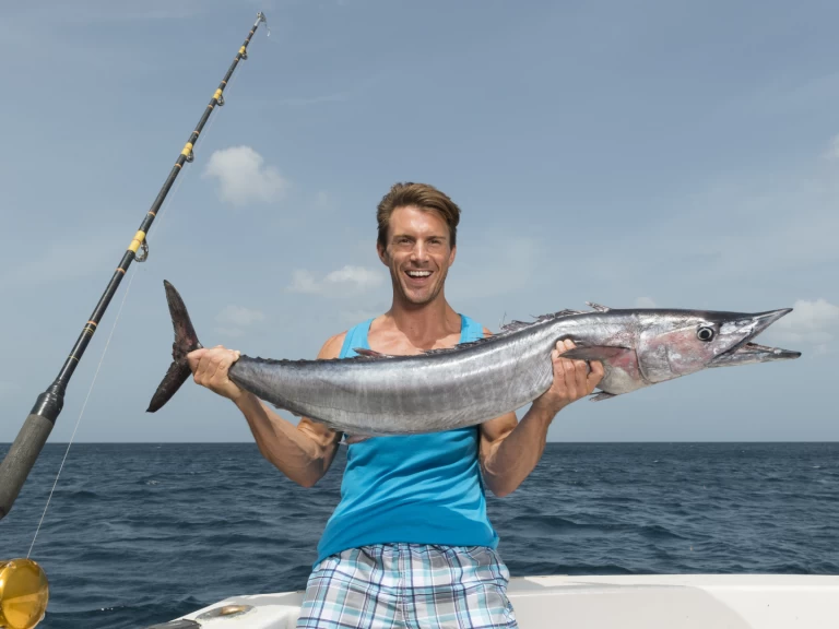 Verhuur Jacht Custom Made met vaarbewijs