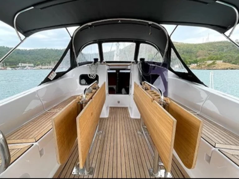 Zeilboot te huur in Álimos voor de beste prijs