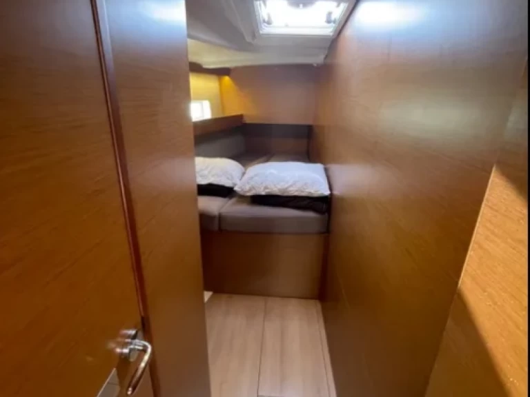 Zeilboot te huur in Álimos voor de beste prijs