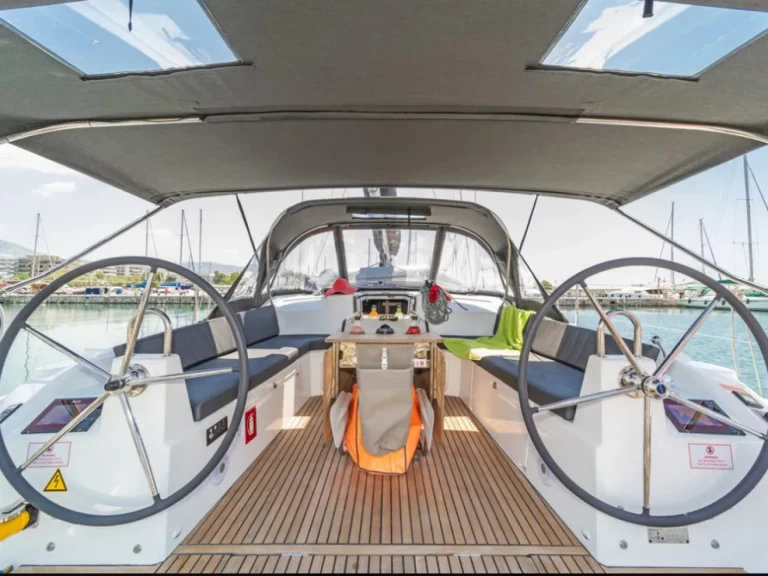 Verhuur Zeilboot Bénéteau met vaarbewijs