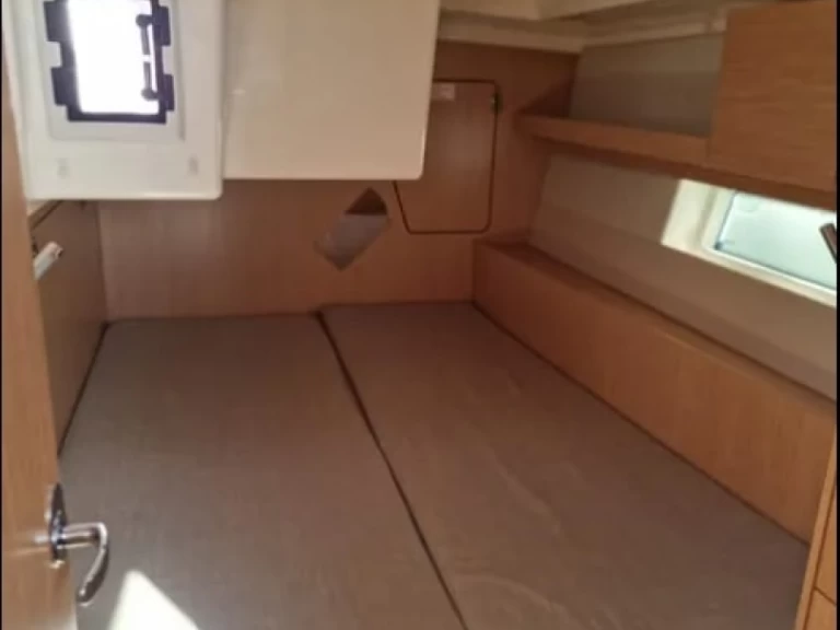 Verhuur Zeilboot Bavaria met vaarbewijs