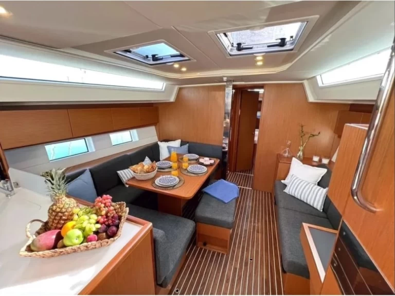 Verhuur Zeilboot Bavaria met vaarbewijs