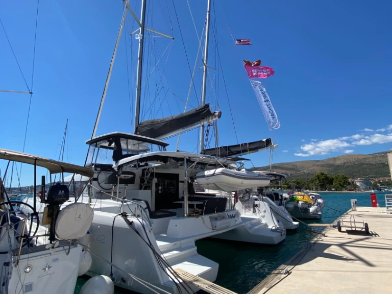 Huur Catamaran met of zonder schipper Lagoon in Le Marin