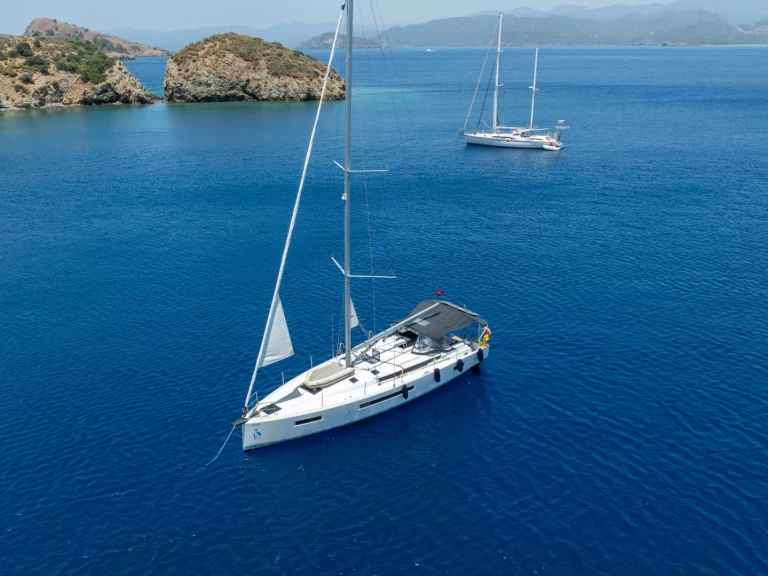 Bootverhuur Fethiye goedkoop Sun Odyssey 490