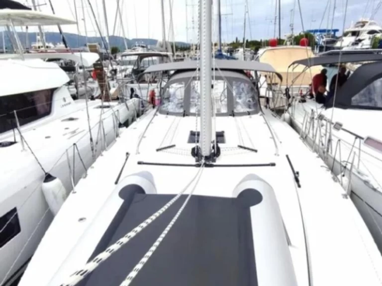 Bavaria Bavaria C42 te huur van particulier of professional in Lefkáda