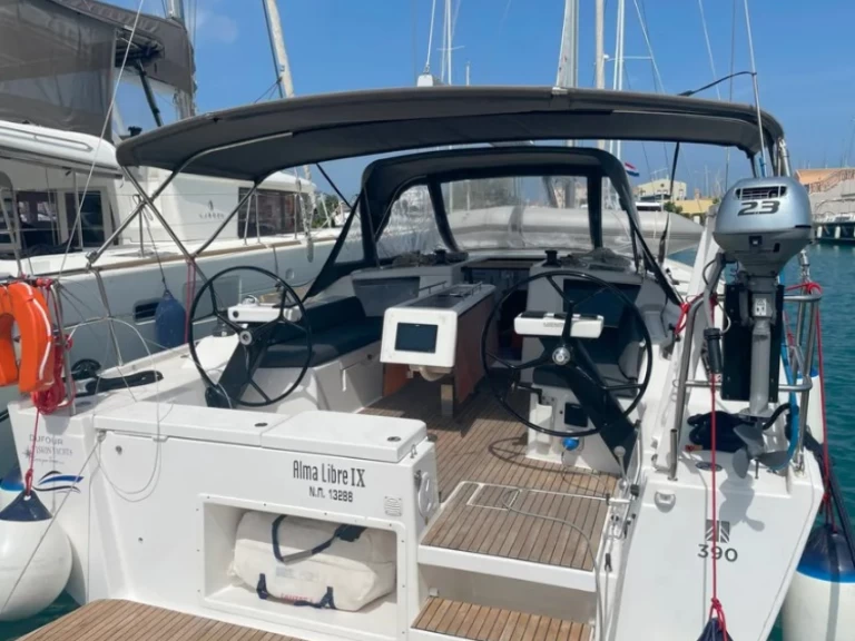 Verhuur Zeilboot in Lefkáda - Dufour Dufour 390