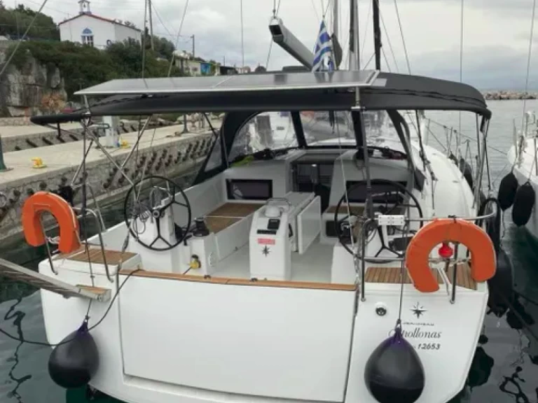 Jeanneau Sun Odyssey 440 te huur van particulier of professional in Gouviá