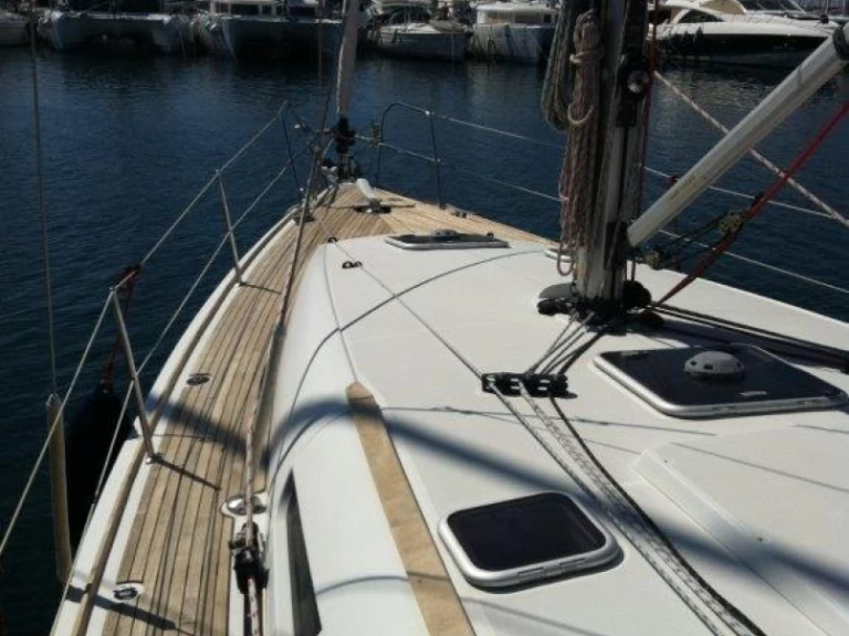 Huur een Jeanneau Sun Odyssey 42i in Nydri