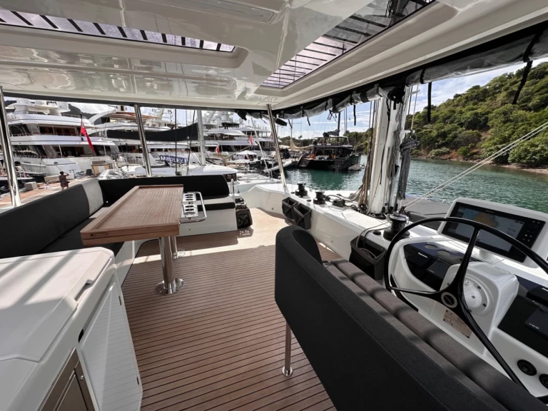 Lagoon Lagoon 55 te huur van particulier of professional in Cugnana Verde