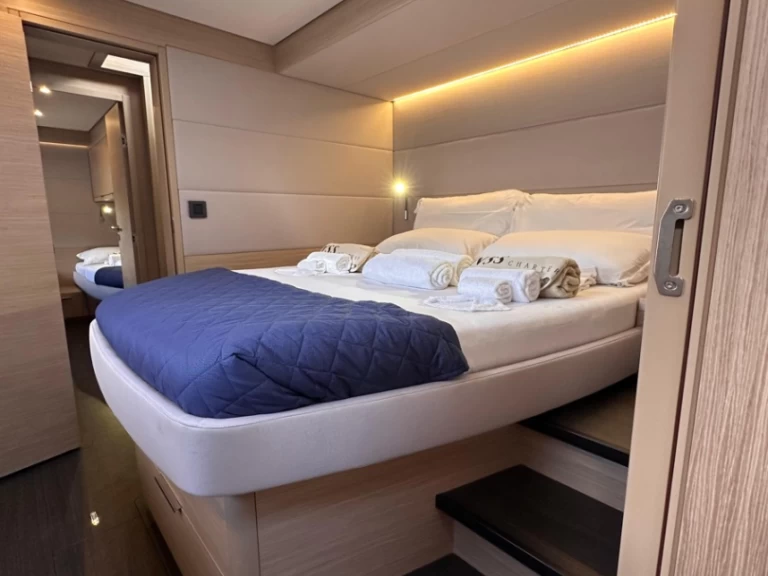 Bootverhuur Lagoon Lagoon 55 in Marigot via SamBoat