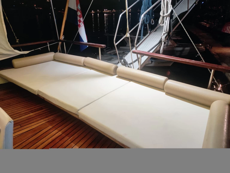 Bootverhuur Stobreč goedkoop Gulet