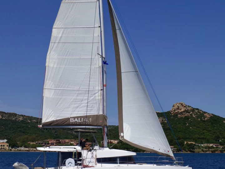 Huur Catamaran met of zonder schipper Bali in Olbia
