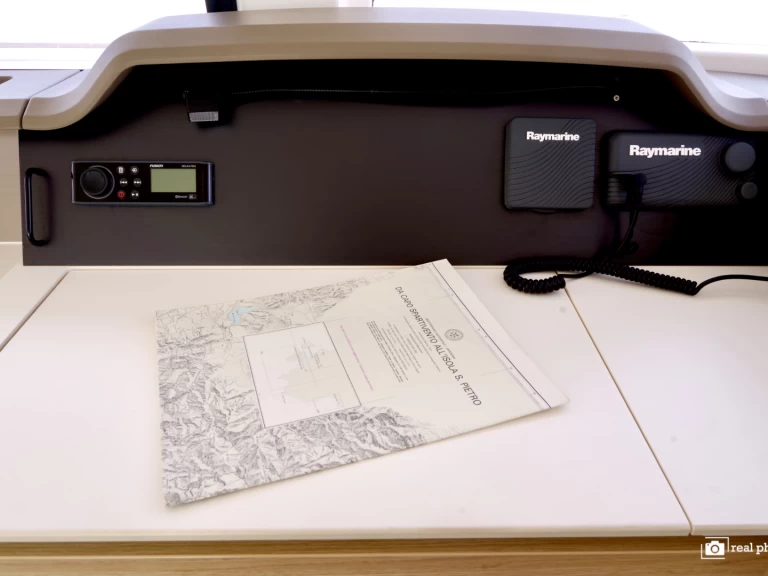 Catamaran te huur in Olbia voor de beste prijs