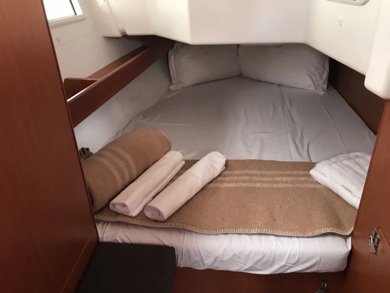 Bootverhuur Bavaria Bavaria Cr 34 in Cugnana Verde via SamBoat