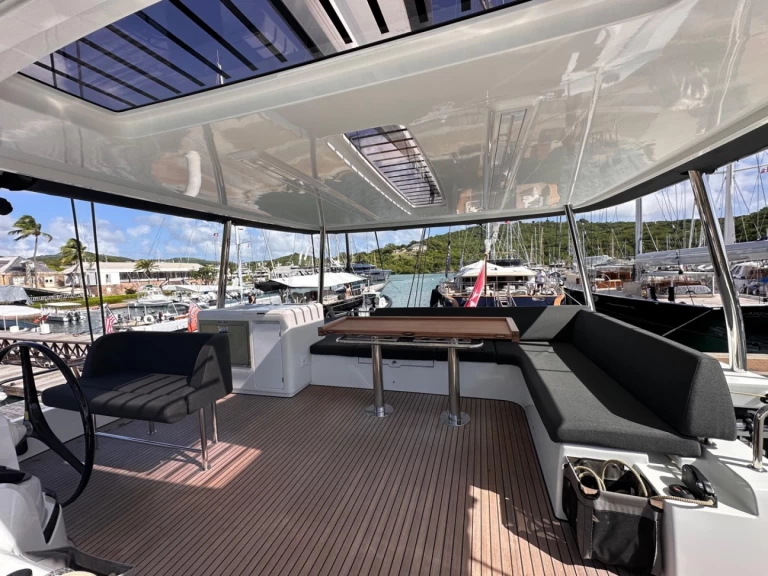 Verhuur Catamaran in Antigua - Lagoon Lagoon 55