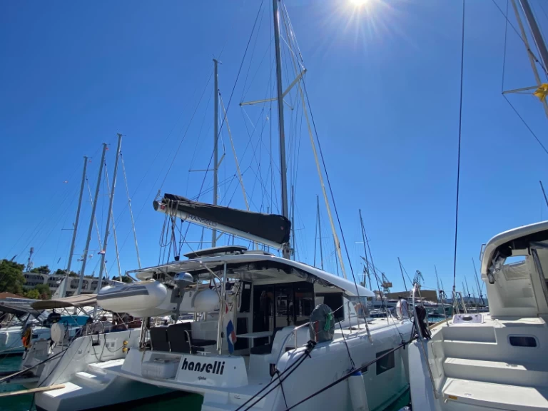 Lagoon Lagoon 42 te huur van particulier of professional in Le Marin