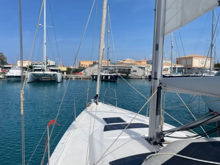 Dufour Dufour 390 te huur van particulier of professional in Lefkáda