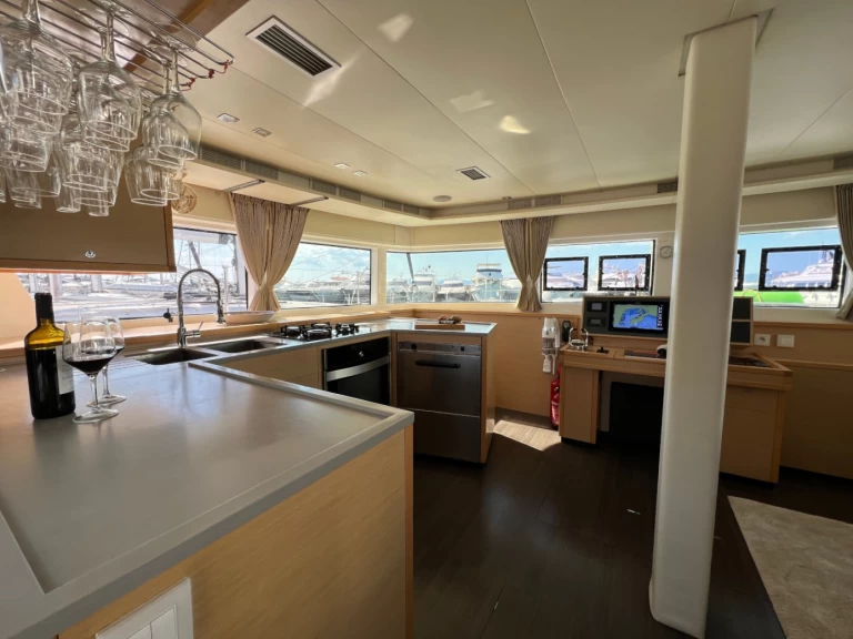 Lagoon Lagoon 52 F te huur van particulier of professional in Cagliari