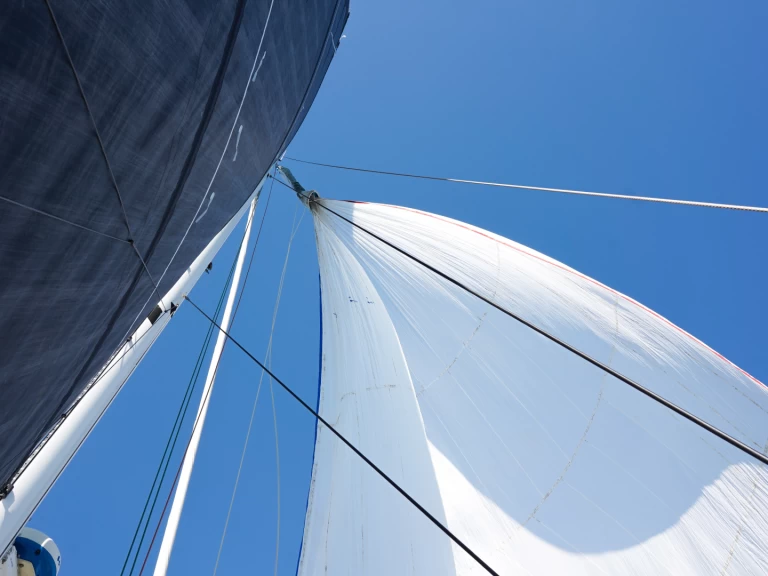 Verhuur Catamaran Marsaudon Composites met vaarbewijs