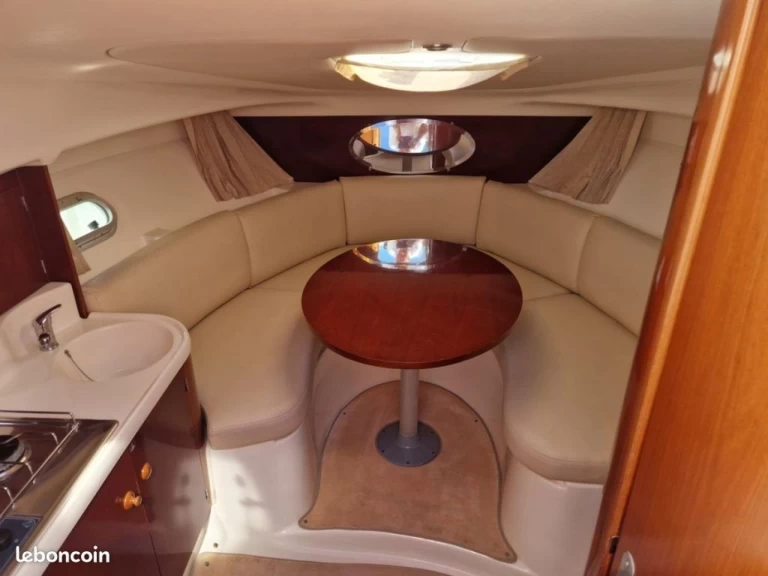 Huur een Jeanneau Leader 805 in Frankrijk