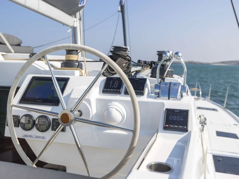 Huur Catamaran met of zonder schipper Fountaine Pajot in Belize-stad